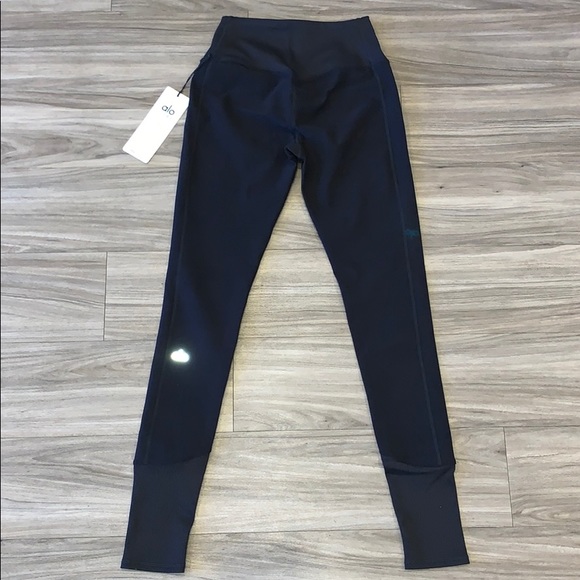 Alo High-Waist Lounge Legging Black Chill Zone - Picture 2 of 2